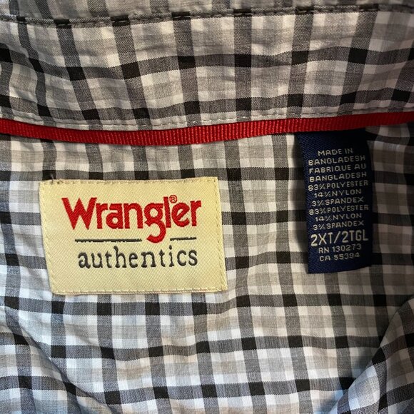 Wrangler Authentic Gray Plaid Button Down Shirt Men's 2X Long Sleeve - Picture 2 of 6